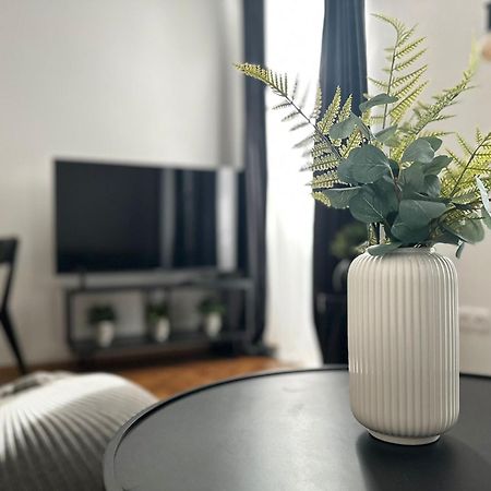 Designer Apartment, Central, Next To Danube Vienna Luaran gambar