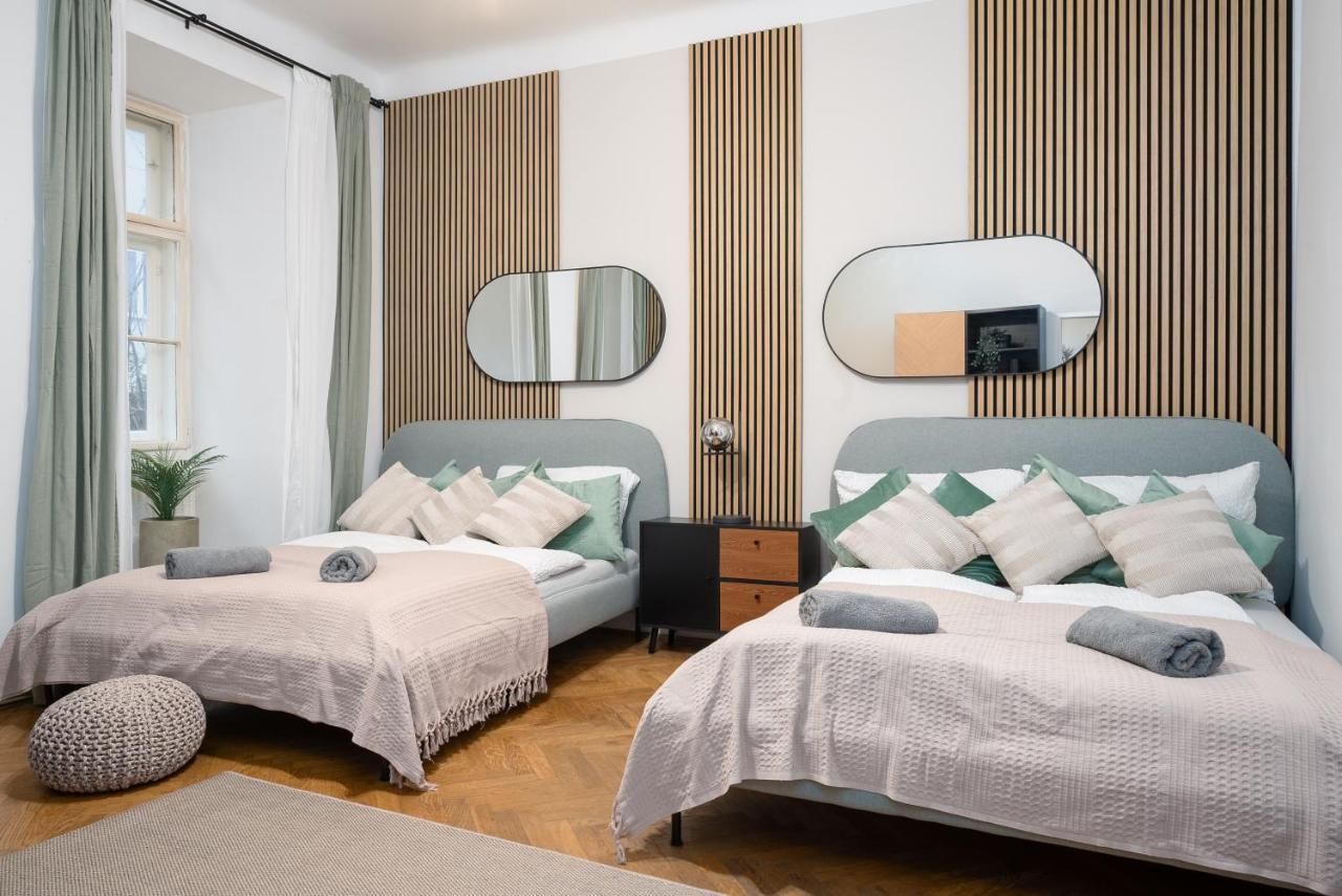 Designer Apartment, Central, Next To Danube Vienna Luaran gambar